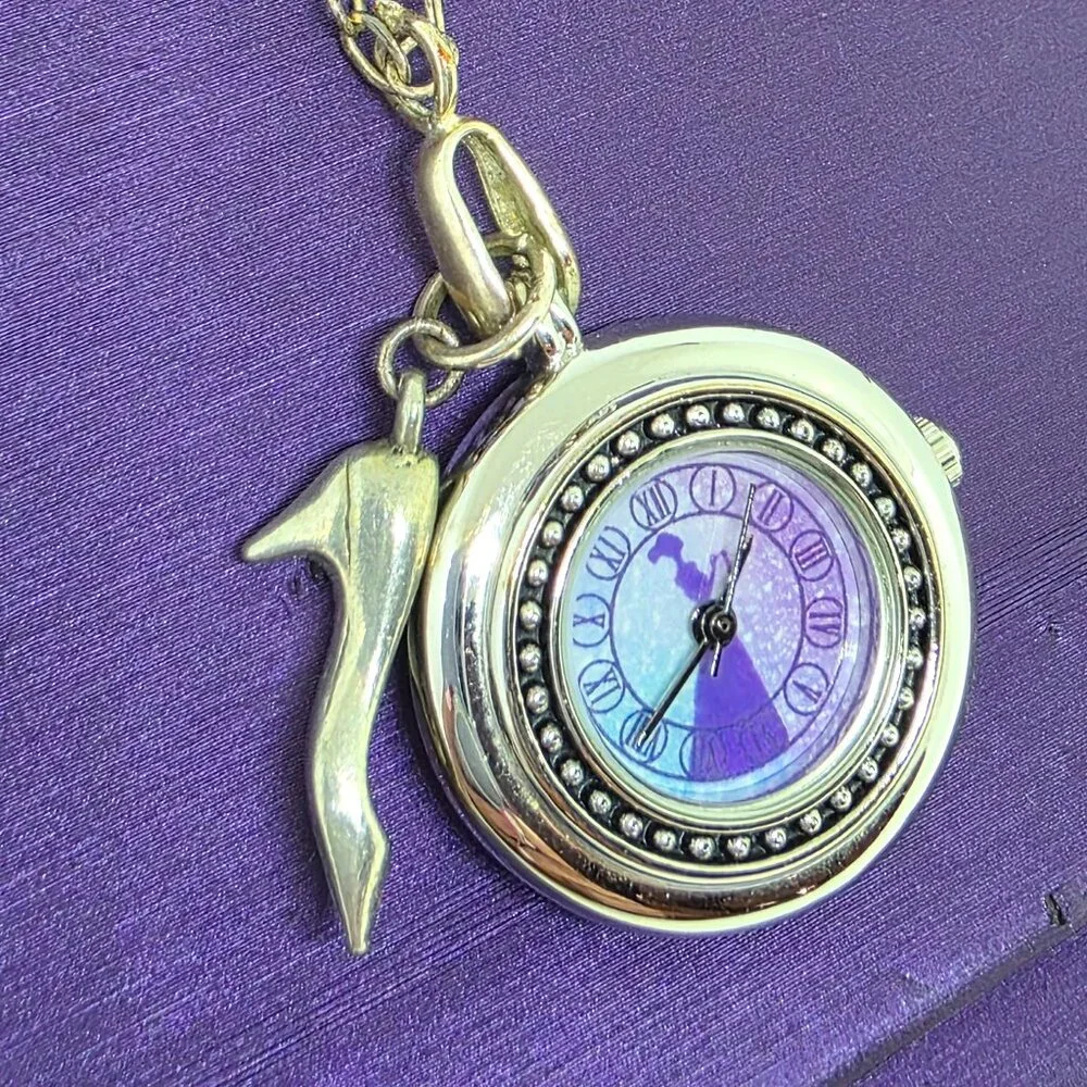 Broadway Show CINDERELLA Souviner Watch Slippe Necklace Silver Purple 24